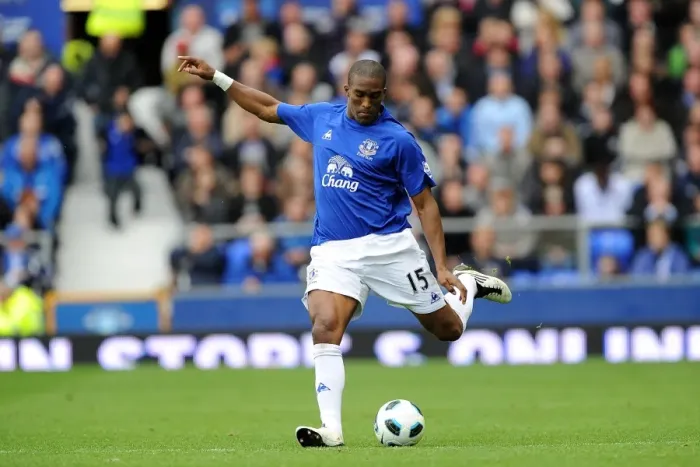 Framed Print : Sylvain Distin at Goodison Park: Everton vs Newcastle United - Barclays Premier League (September 18, 2010) Framed Print : Sylvain Distin at Goodison Park: Everton vs Newcastle United - Barclays Premier League (September 18, 2010)