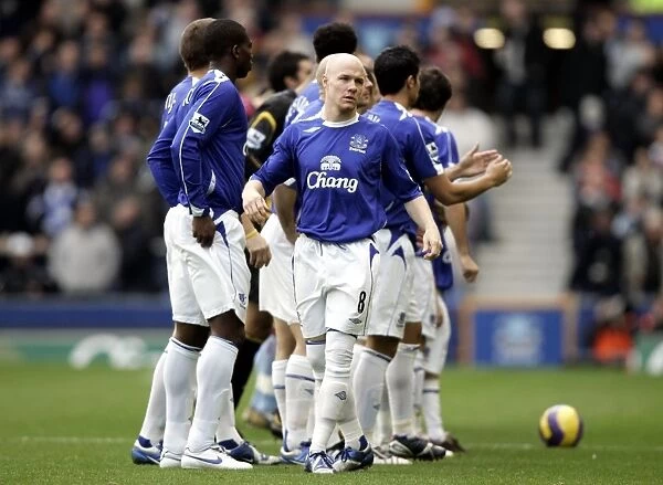 Thrilling Moment: Andrew Johnson's Stunner for Everton vs. Aston Villa, FA Barclays Premiership, Goodison Park (11 / 11 / 06)