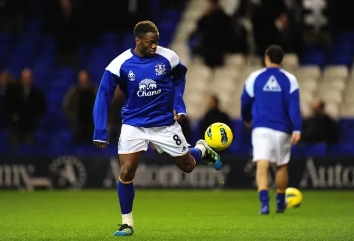 Framed Print : Thrilling Saha Strike: Everton's Unforgettable Win Against Tottenham Hotspur (11 January 2012, Barclays Premier League) Framed Print : Thrilling Saha Strike: Everton's Unforgettable Win Against Tottenham Hotspur (11 January 2012, Barclays Premier League)