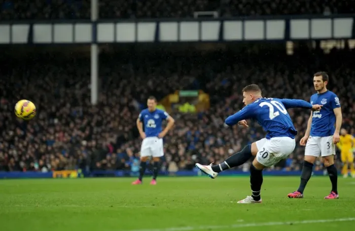 Framed Print : Thundering Shot: Ross Barkley Stuns Leicester City at Goodison Park Framed Print : Thundering Shot: Ross Barkley Stuns Leicester City at Goodison Park