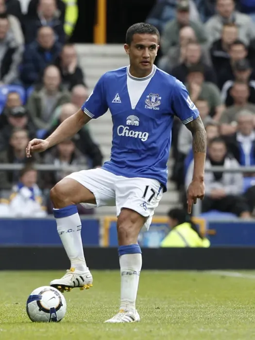 Framed Print : Tim Cahill in Action: Everton vs Fulham, Barclays Premier League, Goodison Park Framed Print : Tim Cahill in Action: Everton vs Fulham, Barclays Premier League, Goodison Park