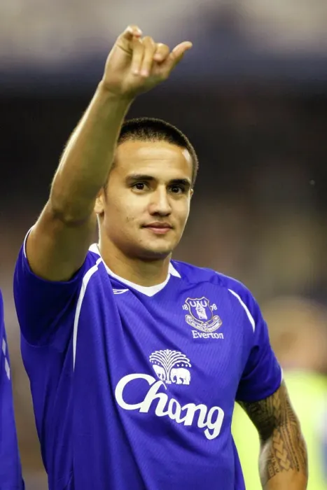 Framed Print : Tim Cahill in Action: Everton vs Standard Liege, UEFA Cup First Round First Leg, Goodison Park Framed Print : Tim Cahill in Action: Everton vs Standard Liege, UEFA Cup First Round First Leg, Goodison Park