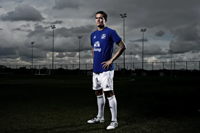 Framed Print : Tim Cahill: Everton's Unforgettable Midfield Legend Framed Print : Tim Cahill: Everton's Unforgettable Midfield Legend