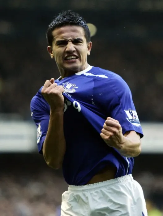 Framed Print : Tim Cahill's Double: Everton's Triumph Over Sunderland in the Barclays Premier League (November 24, 2007) Framed Print : Tim Cahill's Double: Everton's Triumph Over Sunderland in the Barclays Premier League (November 24, 2007)