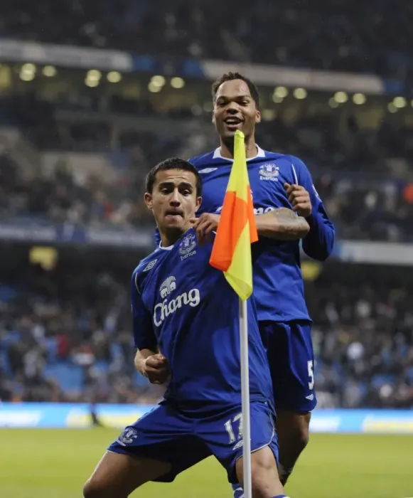 Framed Print : Tim Cahill's Epic Goal: Manchester City vs. Everton, Barclays Premier League (December 13, 2008) Framed Print : Tim Cahill's Epic Goal: Manchester City vs. Everton, Barclays Premier League (December 13, 2008)