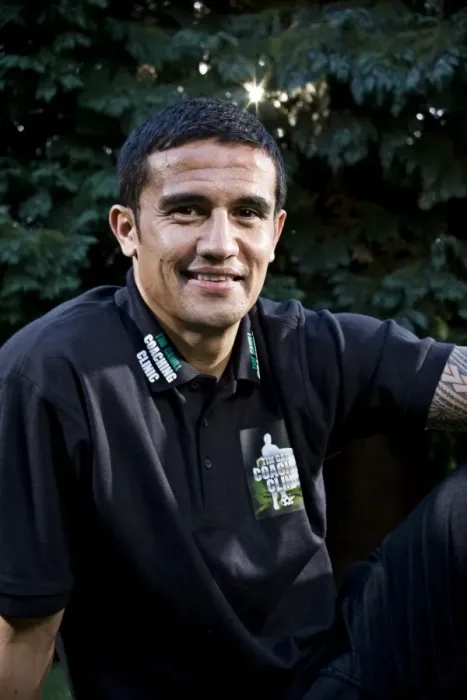 Framed Print : Tim Cahill's Everton Glory: A Legendary Footballer's Memorable Photocall Moment Framed Print : Tim Cahill's Everton Glory: A Legendary Footballer's Memorable Photocall Moment