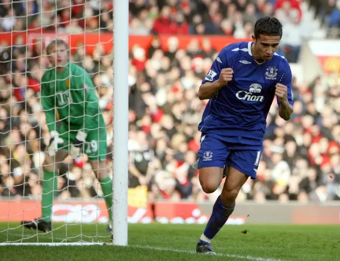 Framed Print : Tim Cahill's Iconic Goal Celebration: Everton's First at Old Trafford Against Manchester United (December 23, 2007)