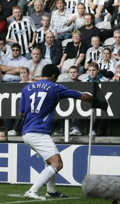 Framed Print : Tim Cahill's Iconic St James Park Goal: Everton's Victory Over Newcastle United in FA Barclays Premiership (September 24, 2006)