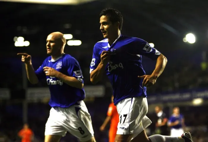 Framed Print : Tim Cahill's Thrilling Debut Goal: Everton vs. Luton Town (2006)