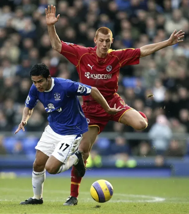 Framed Print : Tim Cahill's Thrilling Moment: Everton vs. Reading, FA Barclays Premiership, Goodison Park, 14 / 01 / 07 Framed Print : Tim Cahill's Thrilling Moment: Everton vs. Reading, FA Barclays Premiership, Goodison Park, 14 / 01 / 07