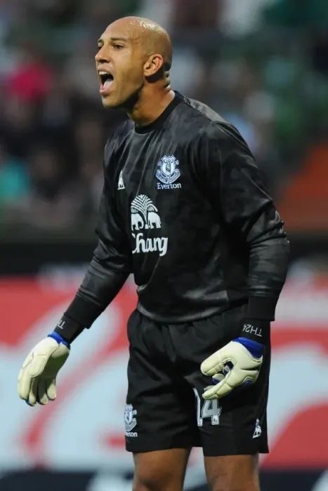 Framed Print : Tim Howard in Action: Everton vs. Werder Bremen Pre-Season Friendly (02.08.2011) Framed Print : Tim Howard in Action: Everton vs. Werder Bremen Pre-Season Friendly (02.08.2011)