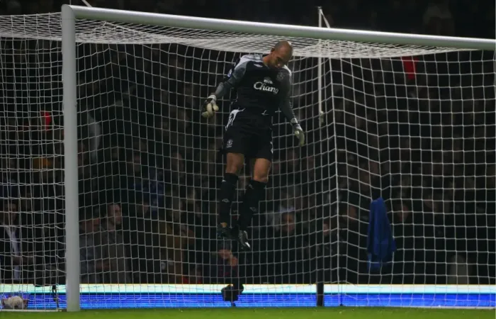 Framed Print : Tim Howard's Focus: Everton's Goalkeeper Prepares for Battle against West Ham United in Carling Cup Quarterfinal, December 2007 Framed Print : Tim Howard's Focus: Everton's Goalkeeper Prepares for Battle against West Ham United in Carling Cup Quarterfinal, December 2007