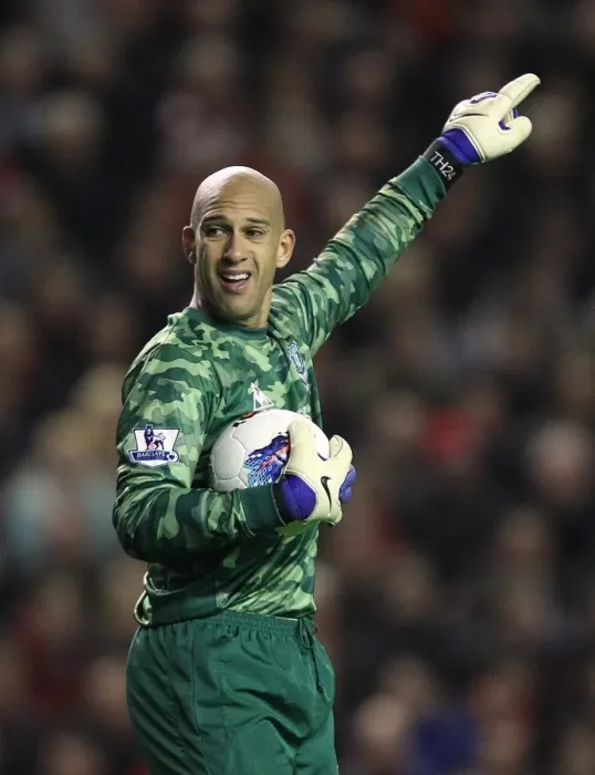 Framed Print : Tim Howard's Heroic Performance: Everton vs. Liverpool (13 March 2012) - Anfield Showdown