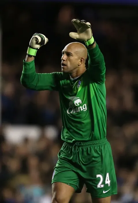Framed Print : Tim Howard's Jubilation: Everton's Baines Scores Against Newcastle United (17-09-2012, Goodison Park)