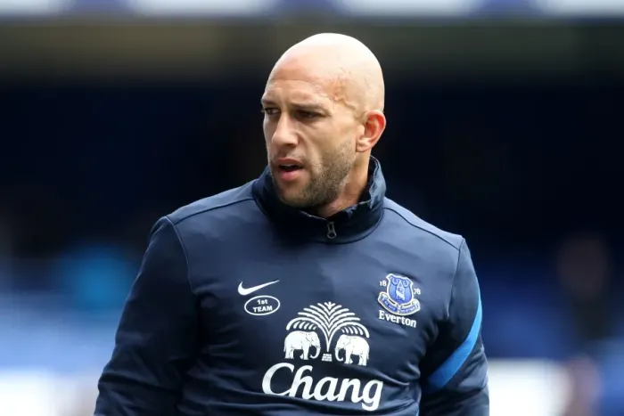 Framed Print : Tim Howard's Shutout: Everton 1-0 Fulham - Barclays Premier League (Goodison Park, 27-04-2013)