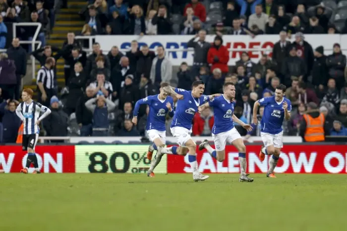Framed Print : Tom Cleverley Scores First Goal for Everton at St. James Park Against Newcastle United