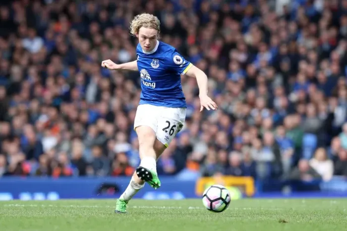 Framed Print : Tom Davies of Everton Facing Off Against Burnley at Goodison Park during the 2016-17 Premier League Season Framed Print : Tom Davies of Everton Facing Off Against Burnley at Goodison Park during the 2016-17 Premier League Season