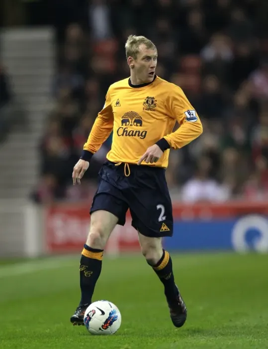 Framed Print : Tony Hibbert vs Stoke City: Everton's Defender Stands Firm at Britannia Stadium (01.05.2012)