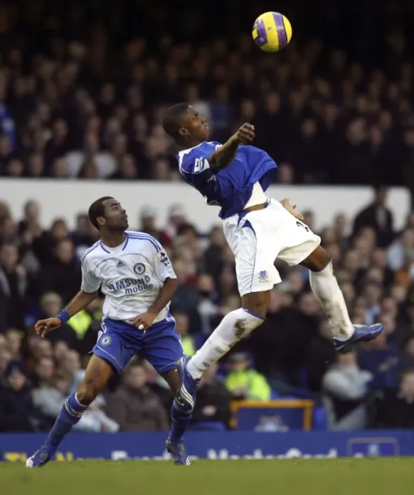 Framed Print : Victor Anichebe vs. Ashley Cole: A Battle at Goodison Park, Everton vs. Chelsea, FA Barclays Premiership, December 17, 2006 Framed Print : Victor Anichebe vs. Ashley Cole: A Battle at Goodison Park, Everton vs. Chelsea, FA Barclays Premiership, December 17, 2006
