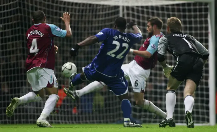 Framed Print : Yakubu Scores His Second: Everton's Victory in Carling Cup Quarterfinal vs. West Ham United (2007)
