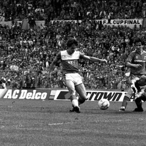 1986 FA Cup Final - Everton v Liverpool - Wembley Stadium -10 / 05 / 86