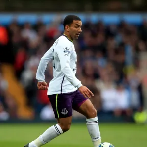Aaron Lennon in Action: Everton vs. Aston Villa - Barclays Premier League Aaron Lennon in Action: Everton vs. Aston Villa - Barclays Premier League