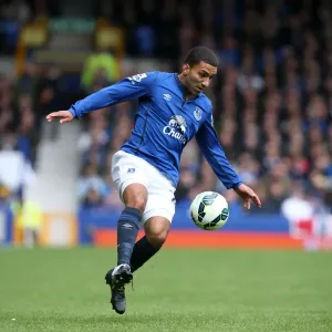Aaron Lennon in Action: Everton vs Sunderland at Goodison Park - Barclays Premier League Aaron Lennon in Action: Everton vs Sunderland at Goodison Park - Barclays Premier League