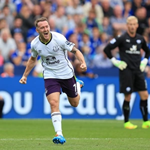 Aiden McGeady's Stunner: Everton's First Goal in Premier League Victory over Leicester City