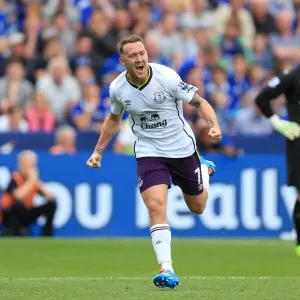 Aiden McGeady's Stunner: Everton's First Goal in Premier League Victory over Leicester City Aiden McGeady's Stunner: Everton's First Goal in Premier League Victory over Leicester City
