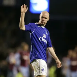 Andrew Johnson's Thrilling Goal and Celebration: Everton's Victory Over Aston Villa, 2006-07 Season
