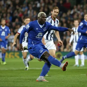 Arouna Kone Scores Everton's Second Goal vs. West Bromwich Albion in the Premier League Arouna Kone Scores Everton's Second Goal vs. West Bromwich Albion in the Premier League