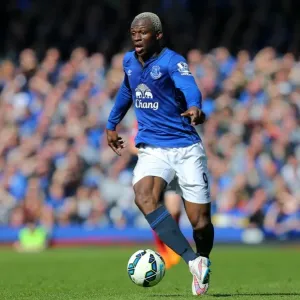 Arouna Kone's Thrilling Performance: Everton vs Southampton at Goodison Park - Barclays Premier League Arouna Kone's Thrilling Performance: Everton vs Southampton at Goodison Park - Barclays Premier League