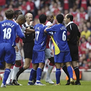 Arsenal v Everton Arsenals William Gallas and Evertons Mikel Arteta scuffle during the game