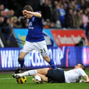 Barclays Premier League - Bolton Wanderers v Everton - Reebok Stadium Barclays Premier League - Bolton Wanderers v Everton - Reebok Stadium
