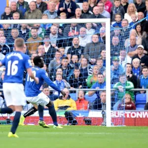 Barclays Premier League - Everton v Arsenal - Goodison Park