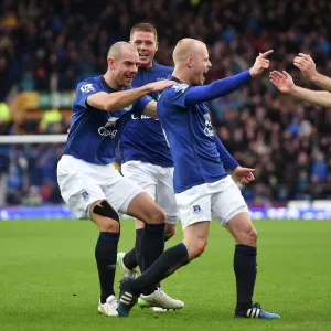 Premier League Photographic Print Collection: Everton v Leicester City - Goodison Park