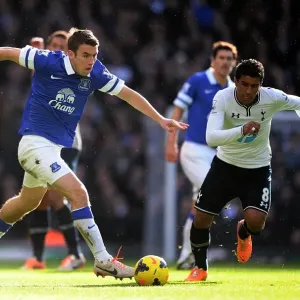 Barclays Premier League - Tottenham Hotspur v Everton - White Hart Lane Barclays Premier League - Tottenham Hotspur v Everton - White Hart Lane