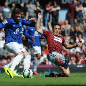 Barkley vs Noble: A Football Rivalry Ignites - Everton vs West Ham United, Premier League Barkley vs Noble: A Football Rivalry Ignites - Everton vs West Ham United, Premier League