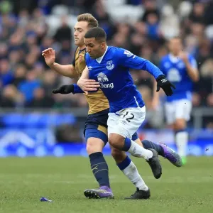 Battle for the Ball: Chambers vs. Lennon - Everton vs. Arsenal, Barclays Premier League, Goodison Park Battle for the Ball: Chambers vs. Lennon - Everton vs. Arsenal, Barclays Premier League, Goodison Park