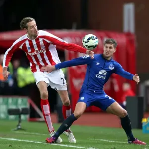 Battle for the Ball: Crouch vs. Stones - Stoke City vs. Everton, Premier League Battle for the Ball: Crouch vs. Stones - Stoke City vs. Everton, Premier League
