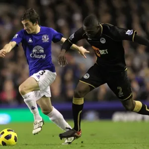 Battle for the Ball: Leighton Baines vs. Steve Gohouri - Everton vs. Wigan Athletic, Premier League (11 December 2010)