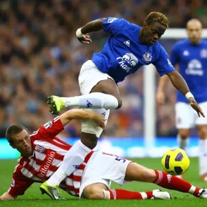 A Battle for the Ball: Louis Saha vs Danny Collins at Goodison Park - Everton vs Stoke City (Barclays Premier League, 30 October 2010)
