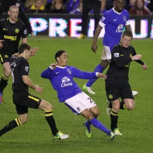Battle for the Ball: McCarthy, McArthur vs. Pienaar - Everton vs. Wigan Athletic (26-12-2012) Battle for the Ball: McCarthy, McArthur vs. Pienaar - Everton vs. Wigan Athletic (26-12-2012)
