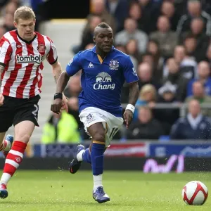 Battle for the Ball: McClean vs. Drenthe - Everton vs. Sunderland FA Cup Sixth Round Clash (17 March 2012) Battle for the Ball: McClean vs. Drenthe - Everton vs. Sunderland FA Cup Sixth Round Clash (17 March 2012)