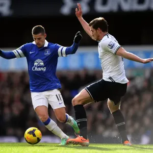 Battle for the Ball: Mirallas vs. Vertonghen - Tottenham vs. Everton, Premier League (09-02-2014) Battle for the Ball: Mirallas vs. Vertonghen - Tottenham vs. Everton, Premier League (09-02-2014)