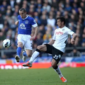 Battle for the Ball: Osman vs. Manolev - Everton's Supremacy over Fulham (1-0) Battle for the Ball: Osman vs. Manolev - Everton's Supremacy over Fulham (1-0)