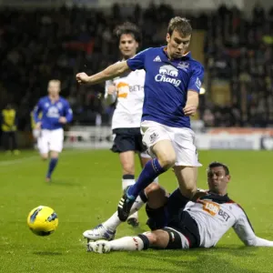 Battle for the Ball: Seamus Coleman vs. Paul Robinson - Everton vs. Bolton Wanderers, Premier League (2011) Battle for the Ball: Seamus Coleman vs. Paul Robinson - Everton vs. Bolton Wanderers, Premier League (2011)