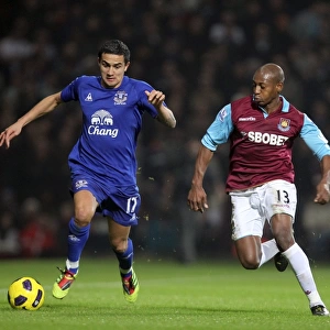 Battle for the Ball: Tim Cahill vs. Luis Boa Morte - Everton vs. West Ham United Rivalry (Upton Park, 2010)