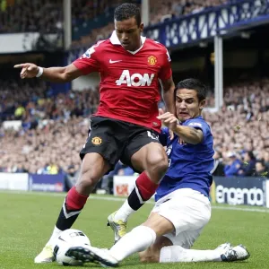 Battle for the Ball: Tim Cahill vs Nani - Everton vs Manchester United (September 11, 2010, Goodison Park) Battle for the Ball: Tim Cahill vs Nani - Everton vs Manchester United (September 11, 2010, Goodison Park)