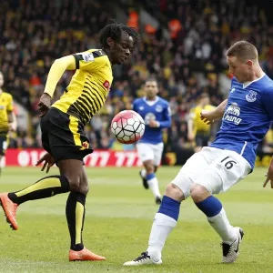Battle for Supremacy: McCarthy vs. Paredes - Watford vs. Everton, Barclays Premier League Battle for Supremacy: McCarthy vs. Paredes - Watford vs. Everton, Barclays Premier League